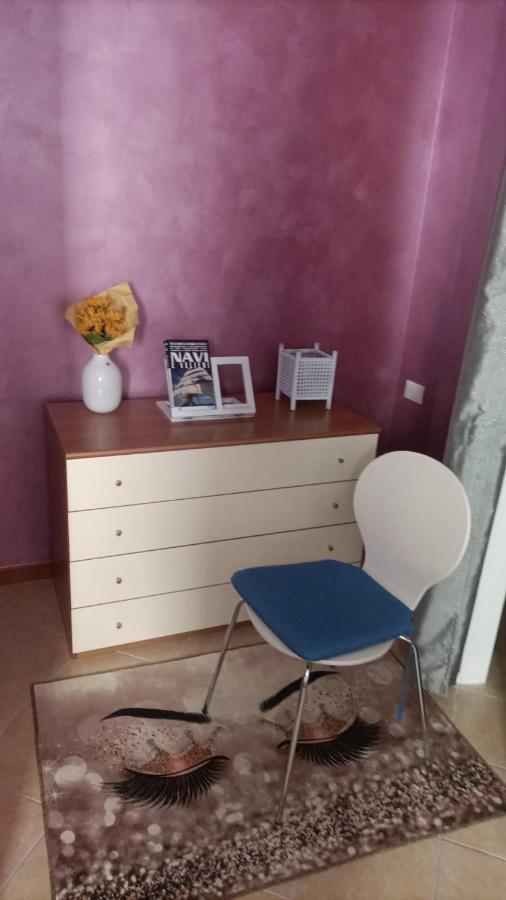 Ferienwohnung Beth House Iseo Zimmer foto
